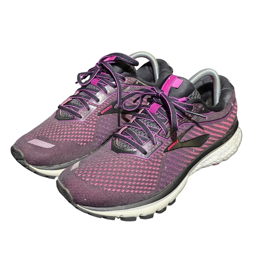 Brooks Ghost 12 Womens Running Shoes Purple Pink Mesh Sneakers Size 10